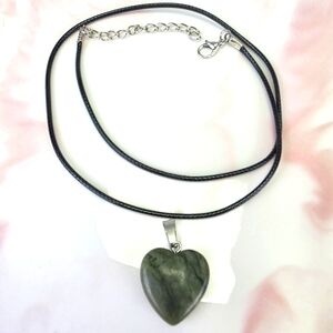 Natural Stone Heart Pendant Necklace​